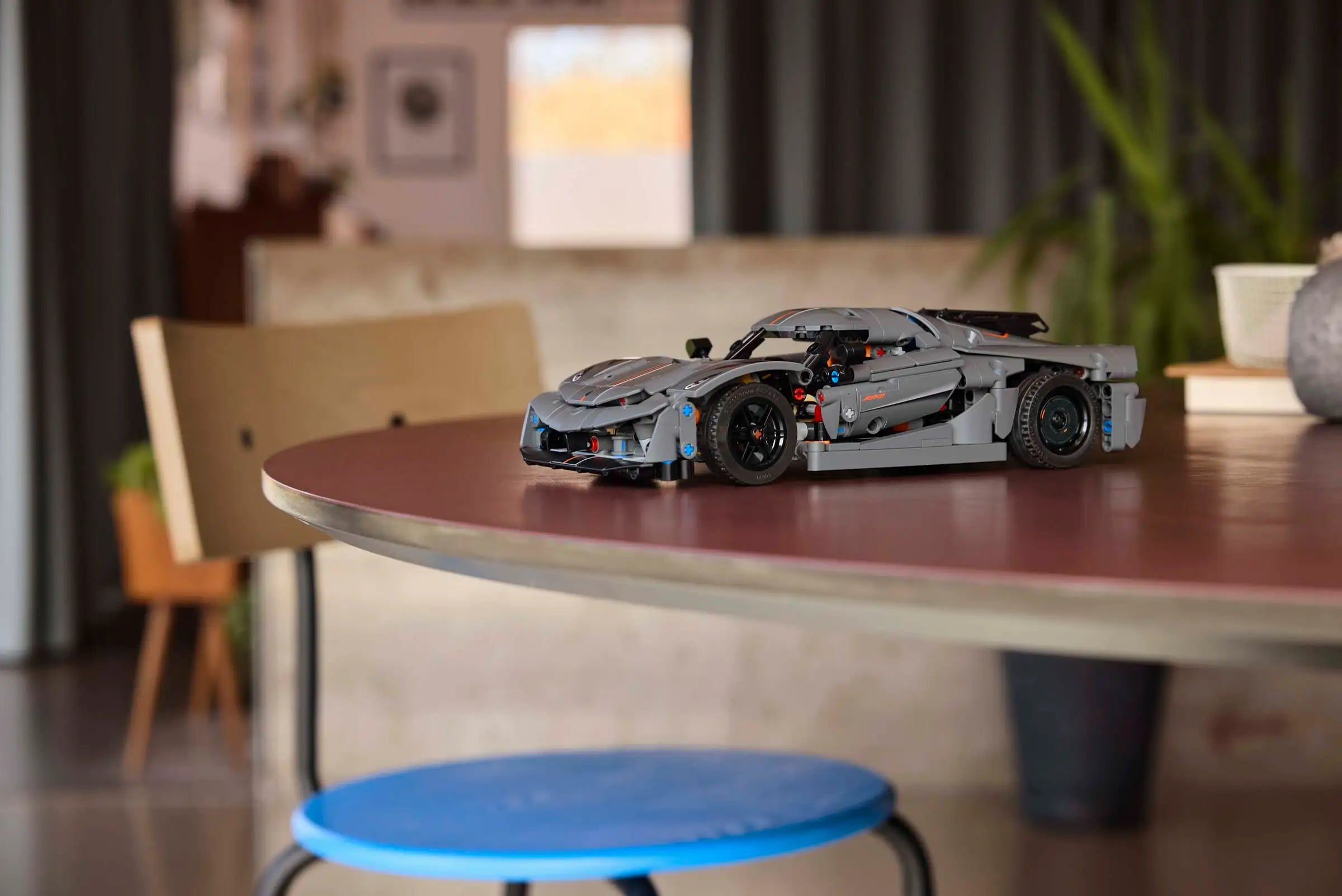 LEGO 42173 Koenigsegg Jesko Absolut Grey Hypercar