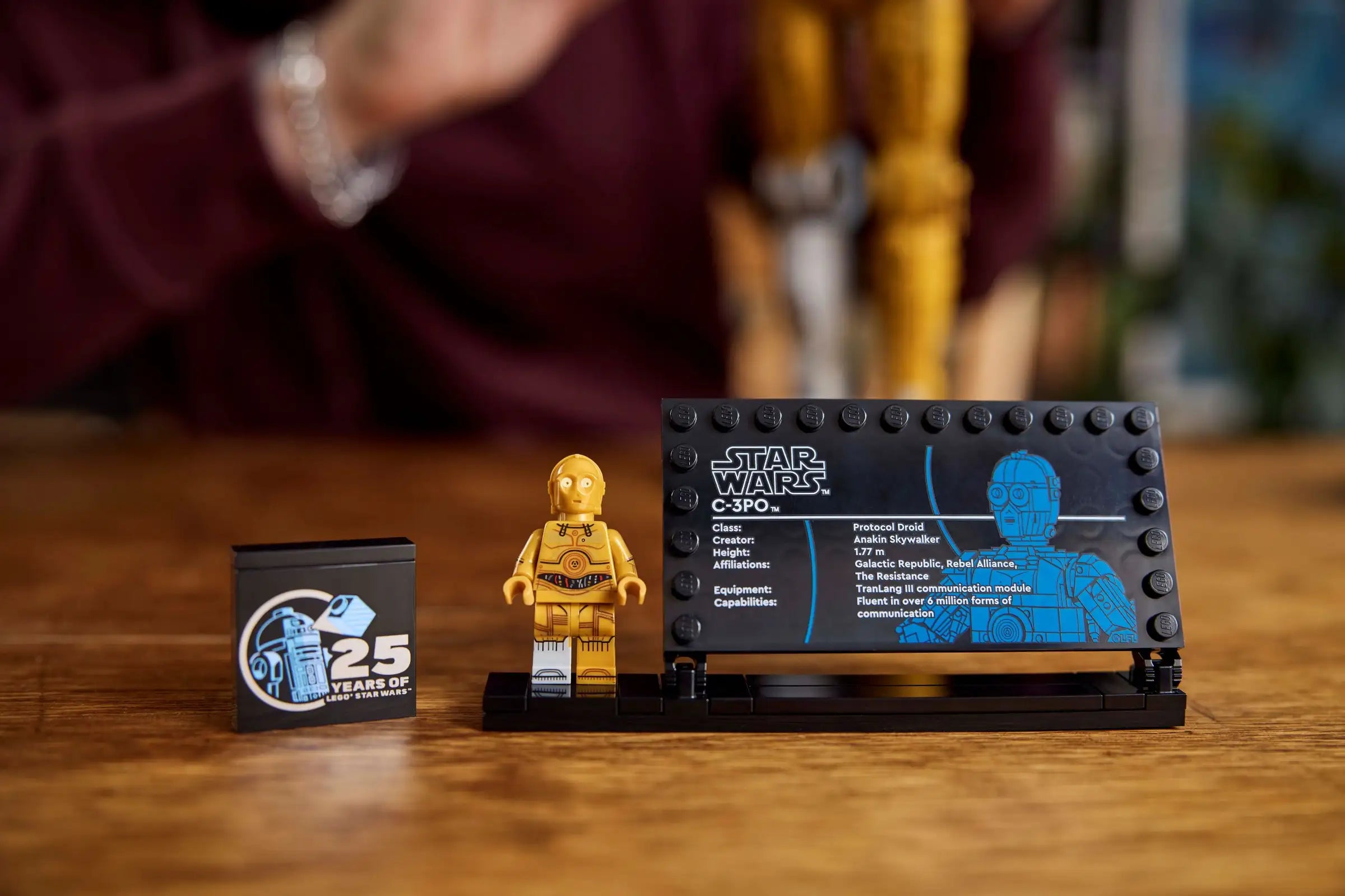 LEGO 75398 C-3PO